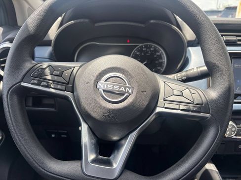 Used 2025 Nissan Versa SV FWD image 24