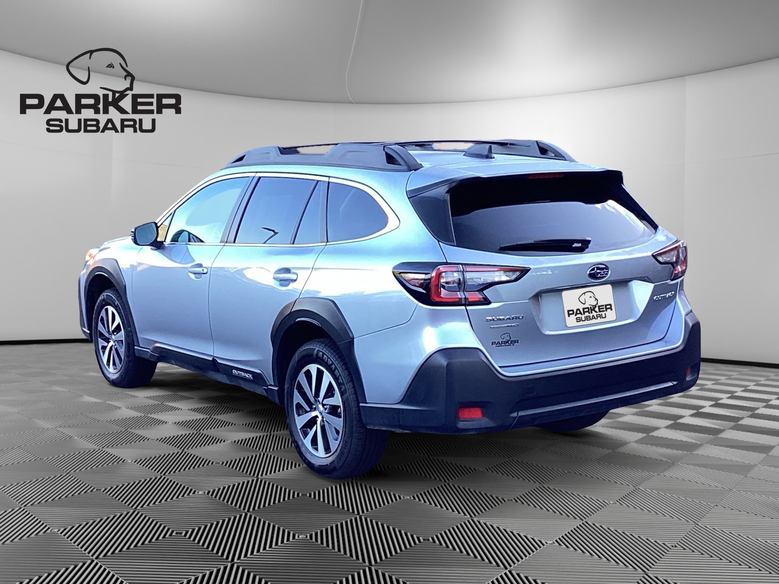 Certified 2025 Subaru Outback Premium AWD/4WD image 3