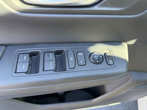 Used 2025 Honda CR-V Sport image 20