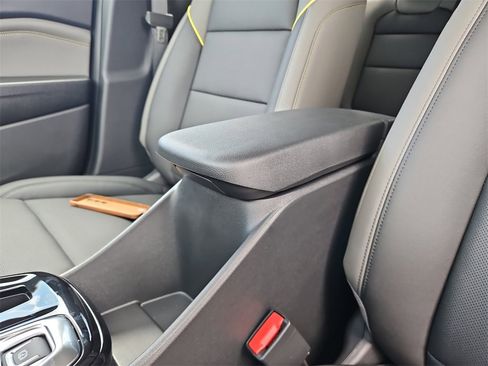 New 2026 Chevrolet Trax ACTIV w/ Driver Confidence Package image 11