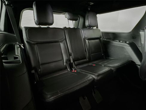 Used 2025 Ford Expedition Max Platinum w/ Stealth Performance Package AWD/4WD image 28