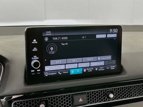 Used 2023 Honda Civic Touring image 21