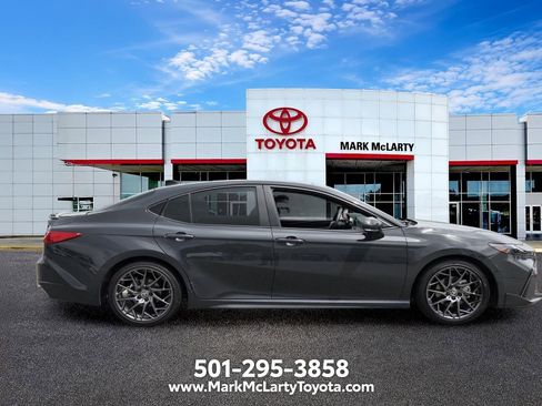 Used 2025 Toyota Camry XSE w/ Premium Plus Package FWD image 6