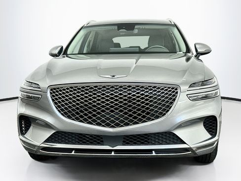 Used 2025 Genesis GV70 2.5T AWD/4WD image 2
