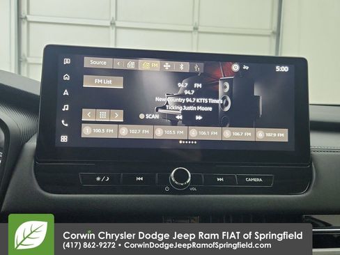 Used 2025 Mitsubishi Outlander SE image 23