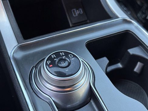 Used 2023 Ford Edge ST-Line image 24