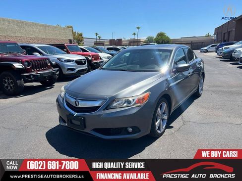 Used 2013 Acura ILX w/ Premium Package FWD image 1