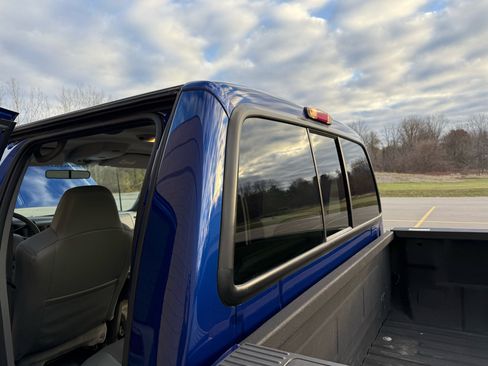 Used 2003 Ford F250 Lariat image 91