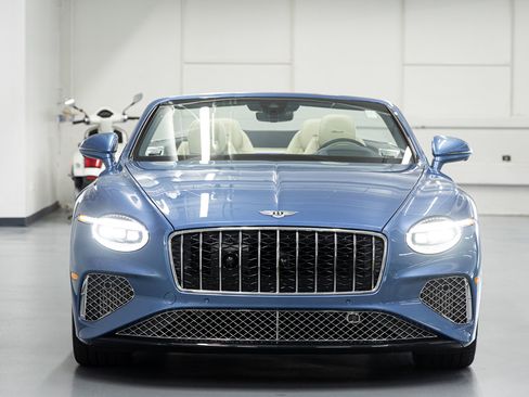New 2026 Bentley Continental GTC AWD/4WD image 12