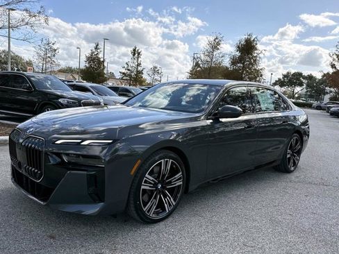New 2026 BMW 740i image 7