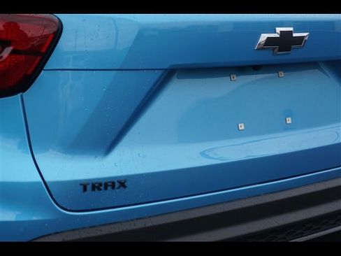 New 2026 Chevrolet Trax RS FWD image 25