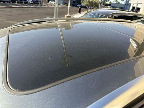 New 2026 Volkswagen Tiguan SE image 18