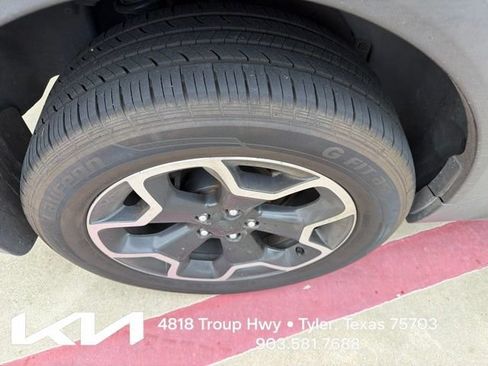 Used 2014 Subaru Crosstrek 2.0i Premium AWD/4WD image 10