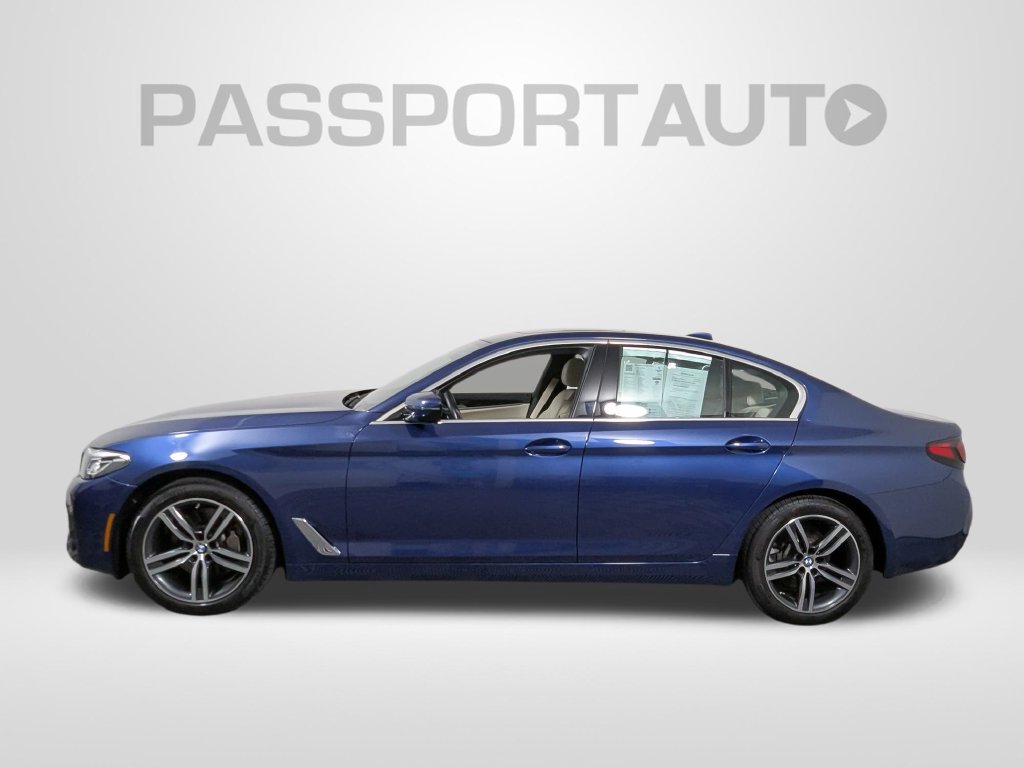 Certified 2023 BMW 530i xDrive w/ Premium Package AWD/4WD image 2
