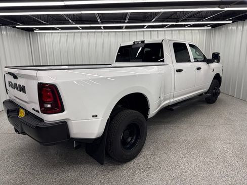 New 2026 RAM 3500 Tradesman AWD/4WD image 5