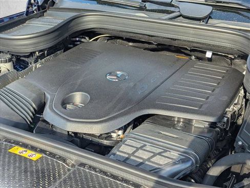 New 2026 Mercedes-Benz GLS 450 4MATIC image 15