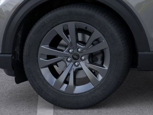 New 2026 Ford Explorer Active w/ Active Comfort Package image 19