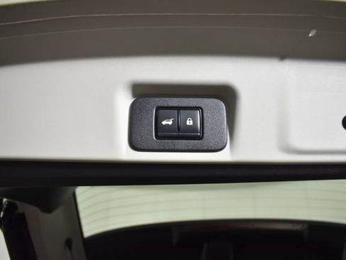 Certified 2024 Nissan Ariya AWD image 33