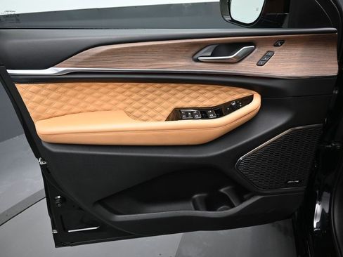 Used 2022 Jeep Grand Cherokee L Summit w/ Advanced Protech Group IV image 11