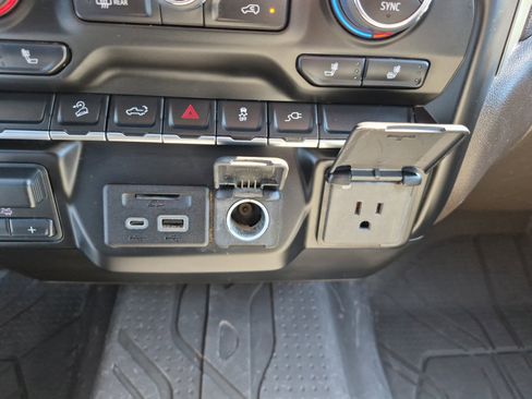 Used 2023 Chevrolet Silverado 2500 LTZ w/ Gooseneck/5TH Wheel Package image 20