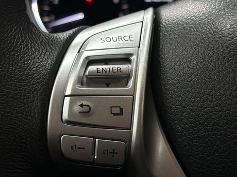 Used 2016 Nissan Rogue SL AWD/4WD image 24