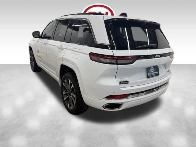 Used 2025 Jeep Grand Cherokee Overland w/ Adv Protech Group III AWD/4WD image 9