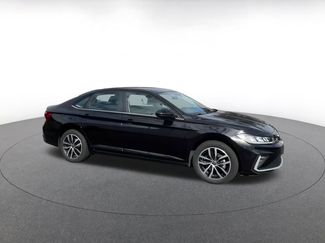 Used 2025 Volkswagen Jetta SE video 2