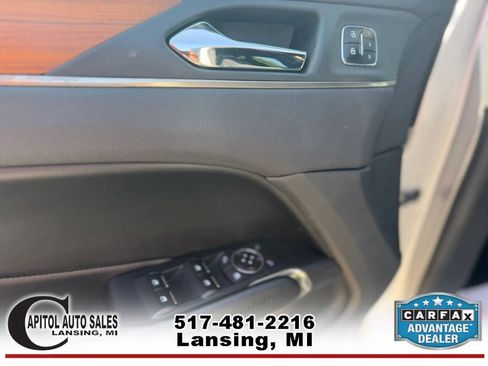 Used 2017 Lincoln MKC Reserve w/ Lincoln MKC Climate Package AWD/4WD image 9