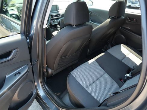 Used 2021 Hyundai Kona SEL Plus AWD/4WD image 19