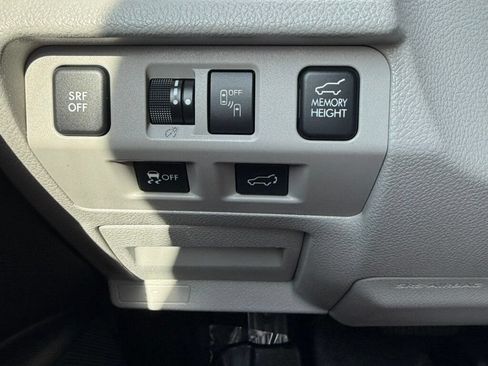 Used 2017 Subaru Forester 2.5i Premium AWD/4WD image 29