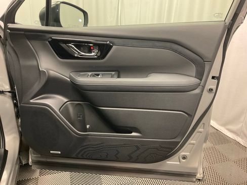 Certified 2025 Subaru Forester Limited w/ Popular Package #2 AWD/4WD image 32