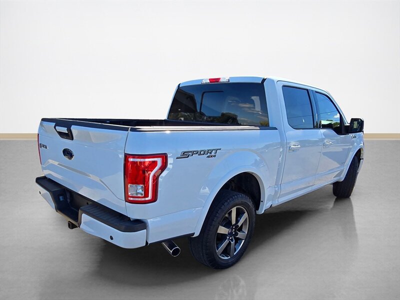 Used 2016 Ford F150 XLT w/ Equipment Group 302A Luxury AWD/4WD image 4