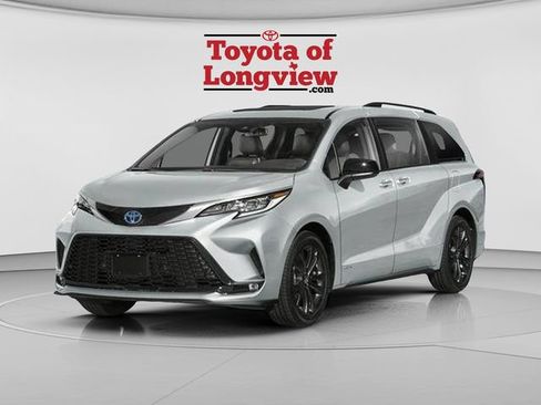Used 2026 Toyota Sienna XSE FWD image 1