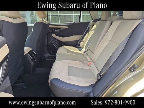 Used 2025 Subaru Outback Premium image 24