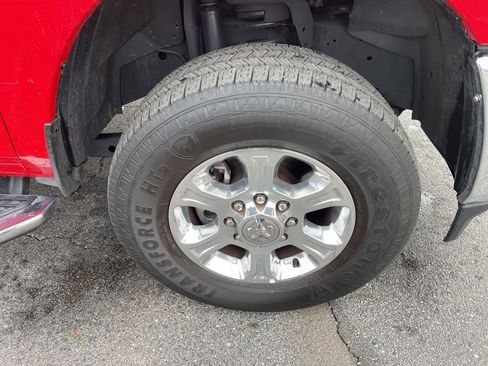 Used 2024 RAM 2500 Big Horn w/ Bed Utility Group image 12