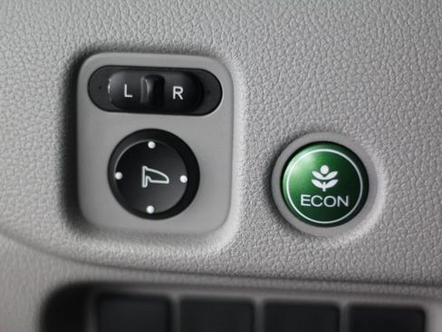 Used 2016 Honda Pilot LX image 49
