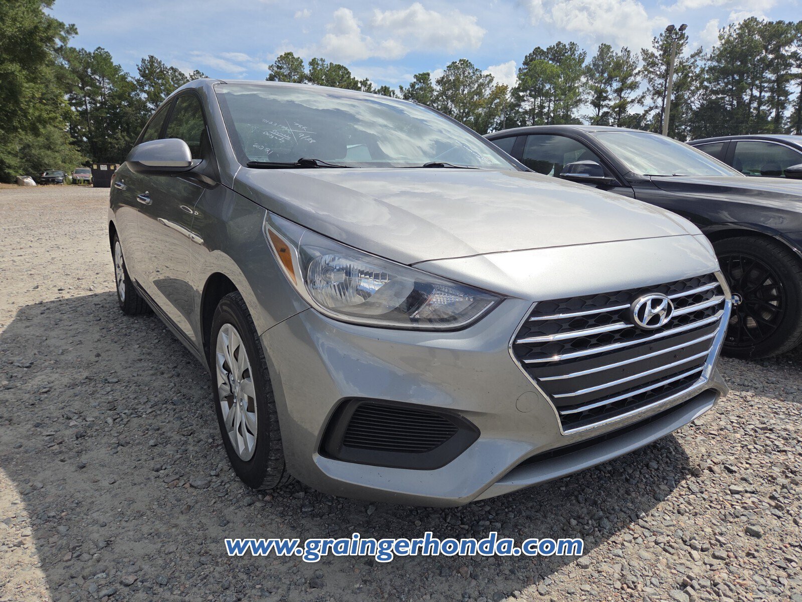 Used 2021 Hyundai Accent SE FWD image 4