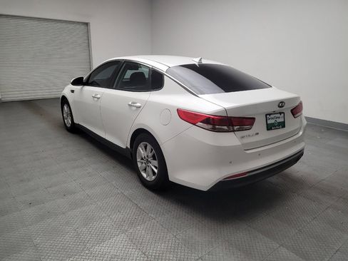 Used 2018 Kia Optima LX FWD image 5