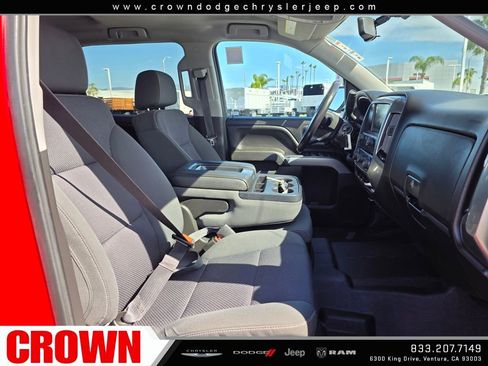 Used 2018 Chevrolet Silverado 1500 LT w/ All Star Edition image 11