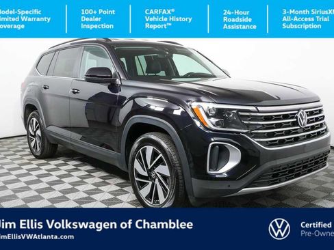 Certified 2025 Volkswagen Atlas SE image 1