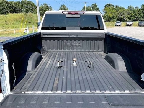 Used 2024 Chevrolet Silverado 2500 High Country w/ High Country Premium Package AWD/4WD image 7