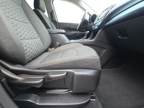 Used 2019 Chevrolet Equinox LT image 18