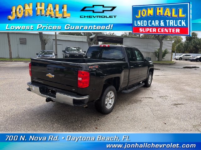 Used 2017 Chevrolet Silverado 1500 LT w/ All Star Edition AWD/4WD image 7