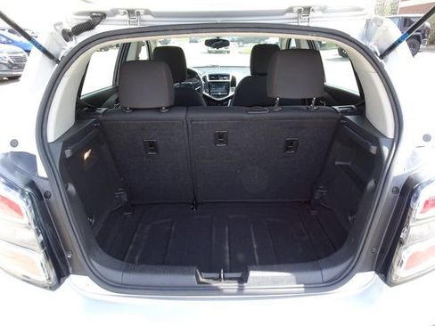 Used 2017 Chevrolet Sonic LT w/ Convenience Package image 10