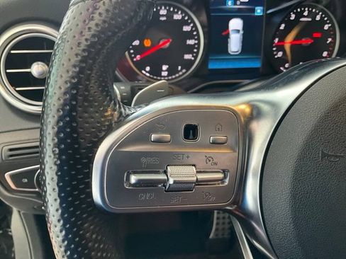 Used 2022 Mercedes-Benz GLC 300 w/ AMG Line image 11