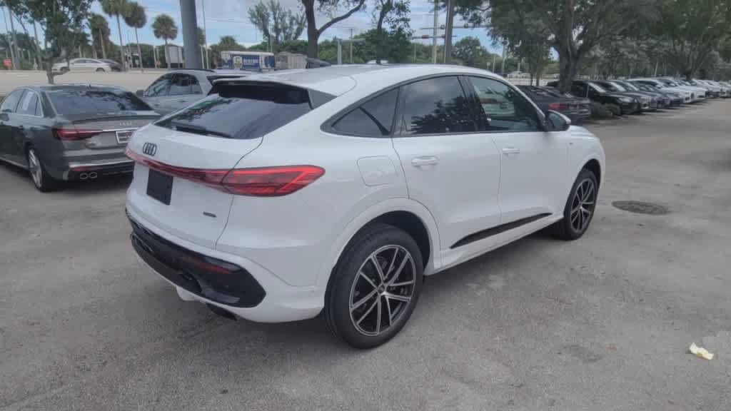 New 2026 Audi Q5 Premium AWD/4WD image 9