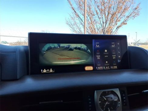 Used 2019 Lexus LX 570 4WD image 28
