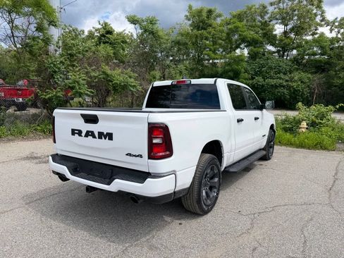 New 2026 RAM 1500 Express AWD/4WD image 5