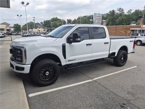 Used 2024 Ford F350 XL w/ STX Appearance Package AWD/4WD image 39