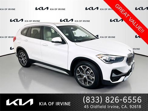Used 2022 BMW X1 xDrive28i AWD/4WD image 1